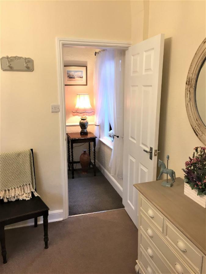 Browns Holiday Cottage Filey Exterior foto